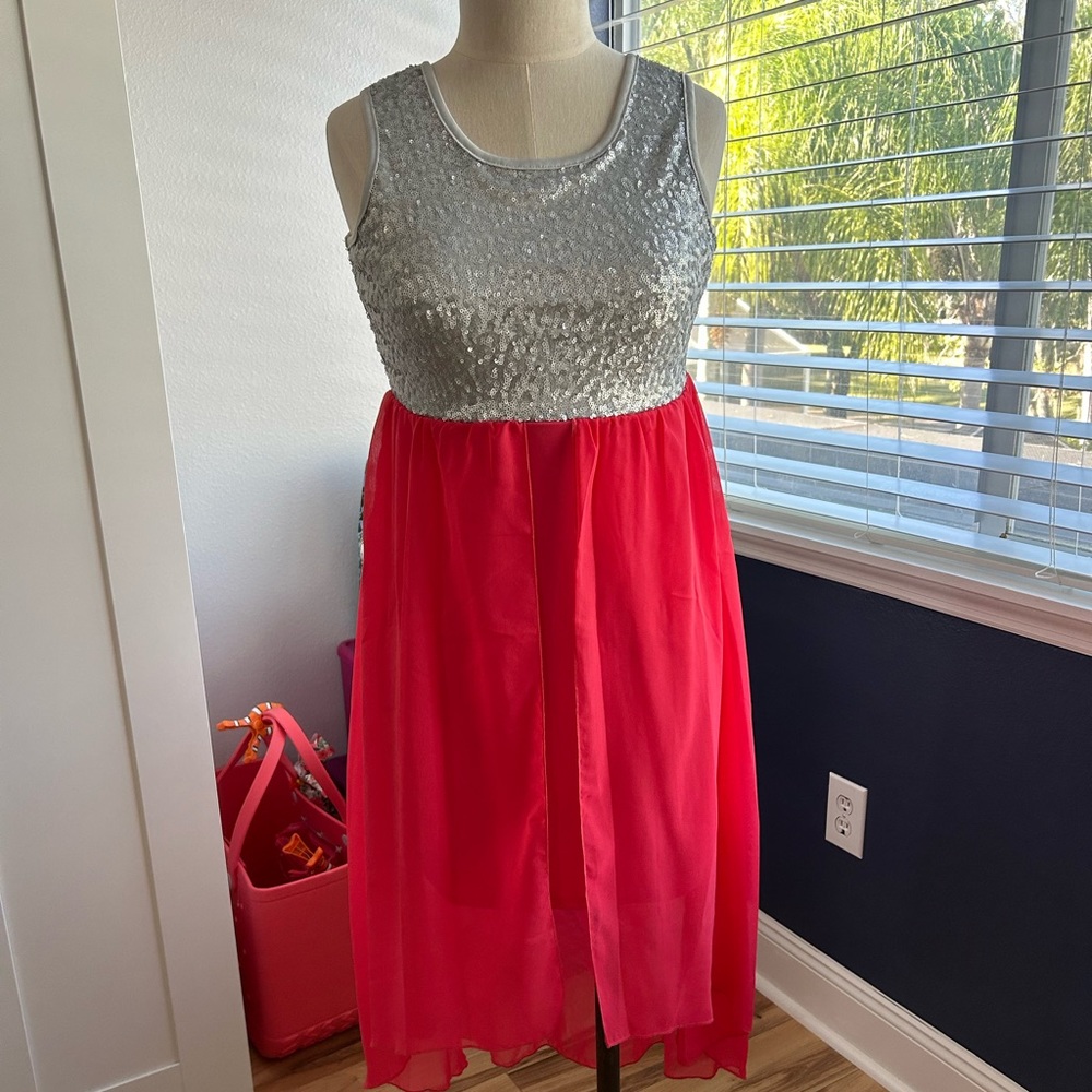 Juniors sequin dress